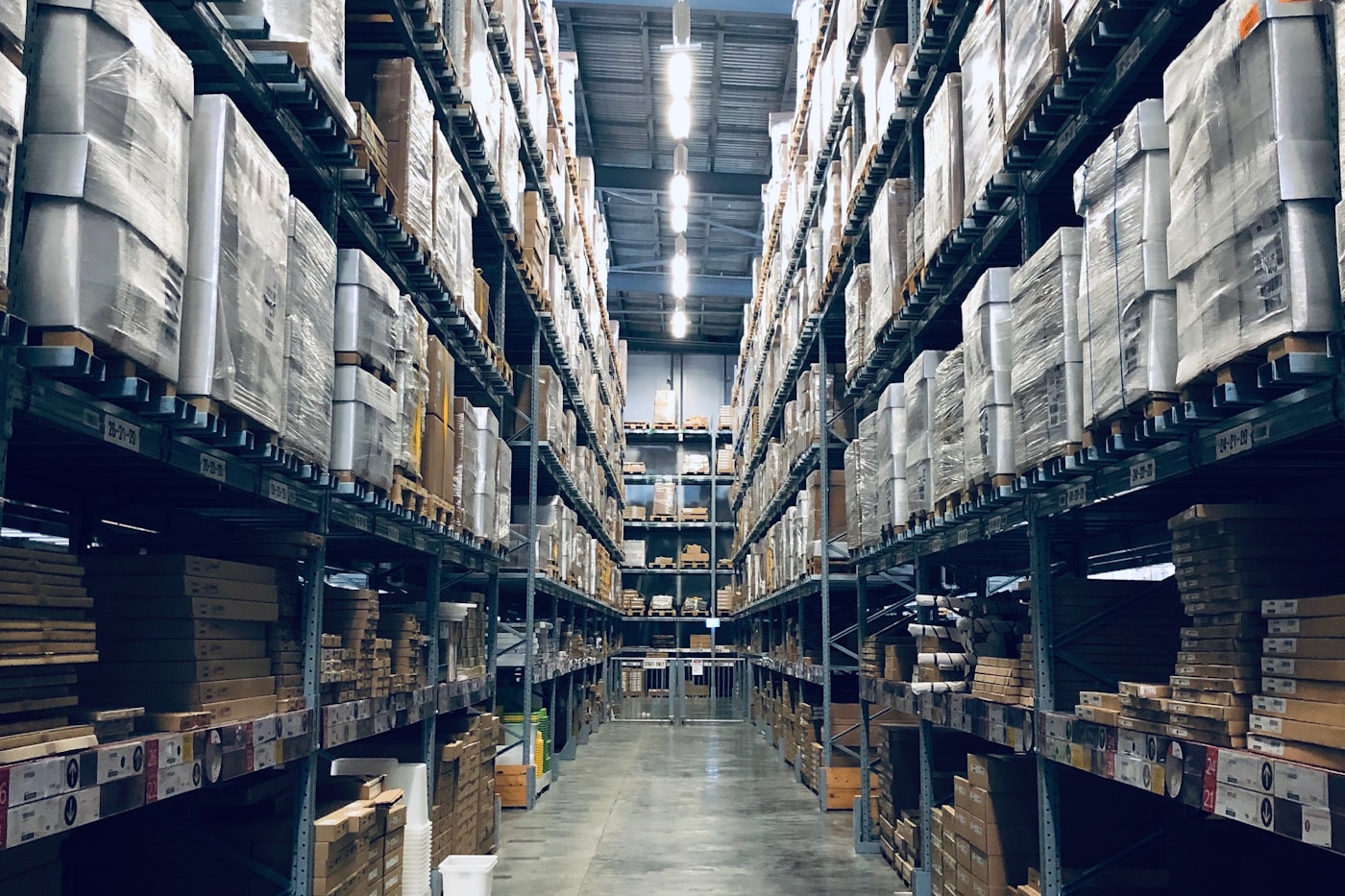 Warehouse post-construction dust removal